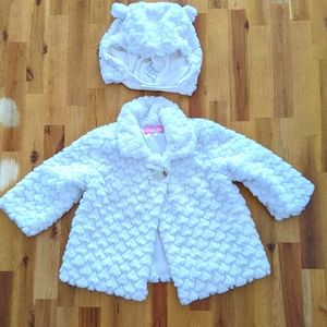 Beautiful Children's Place 12-18mo Set